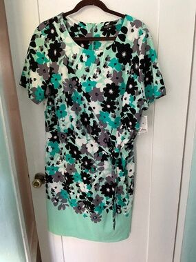 Women Phase Seven New York A-line dress, size 18